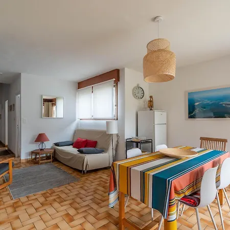 Casa vacanze Maison 6 Pers. à Mimizan, Bord De Courant, Forêt Et Océan, 3 étoiles, Confort, Ménage Inclus - Fr-1-50-80 Mimizan